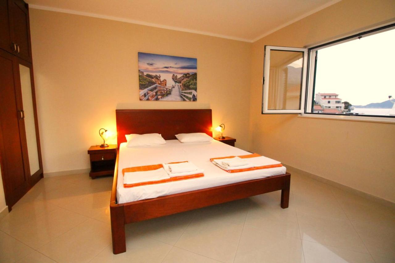 Guest House Villa Pastrovka Sveti Stefan Bagian luar foto