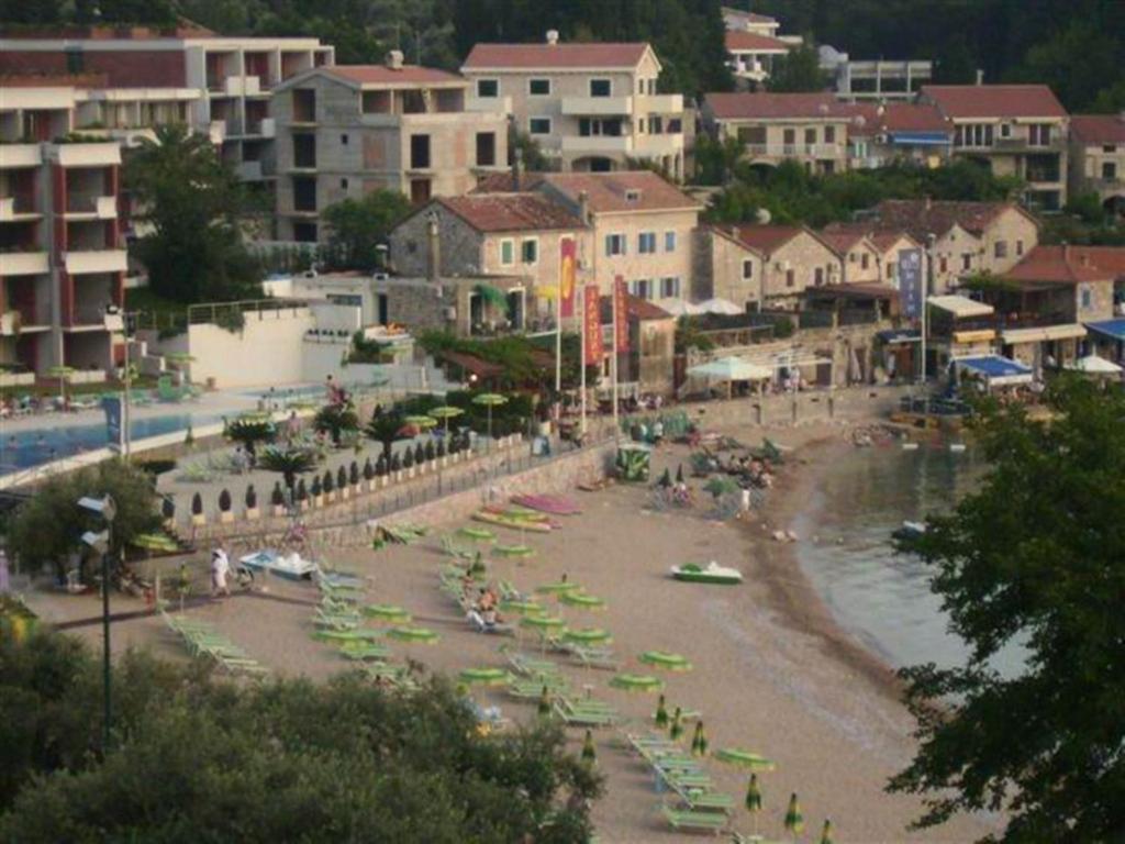 Guest House Villa Pastrovka Sveti Stefan Bagian luar foto